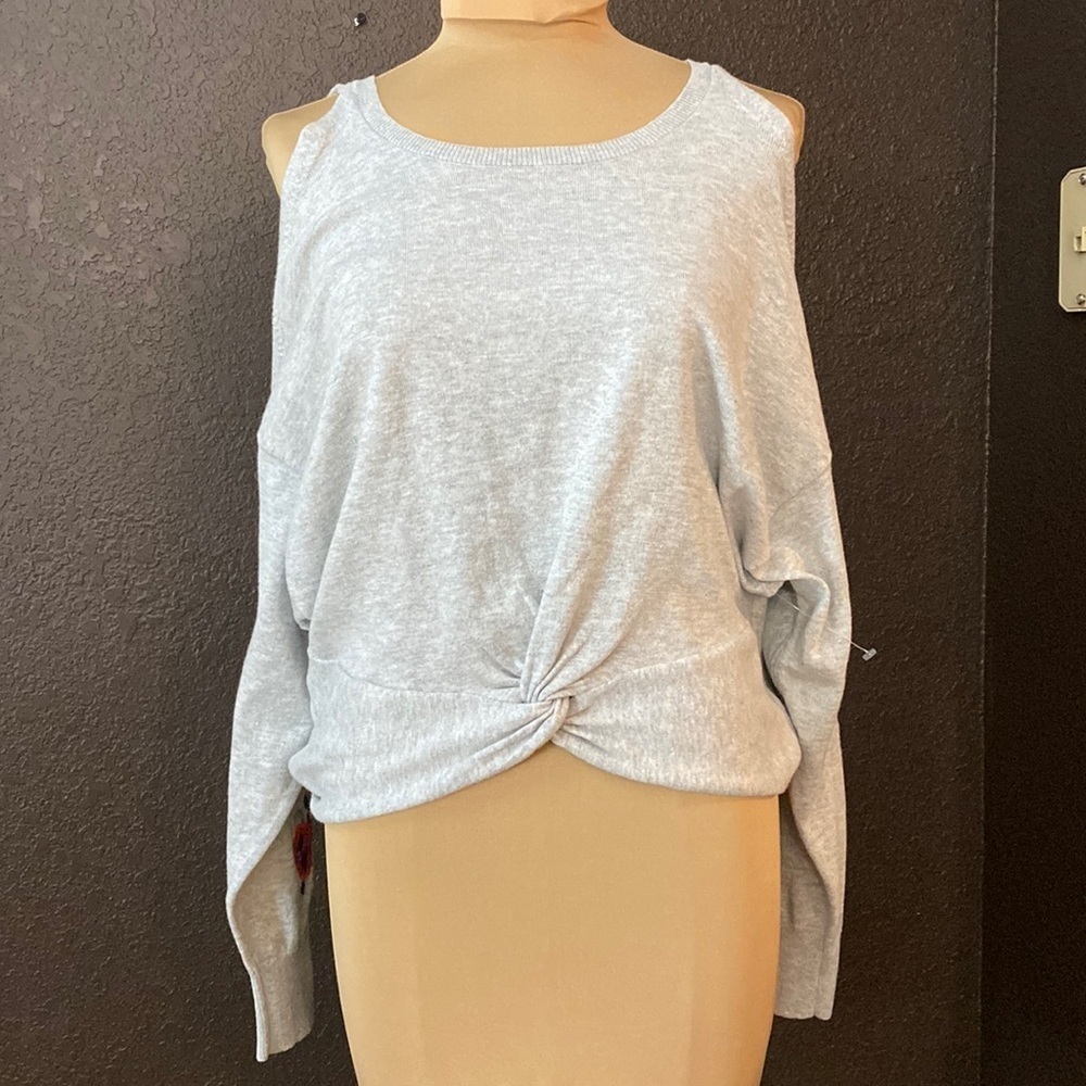 EXPRESS grey cold shoulder fine knit floral embroidered twist‎ front sweater top